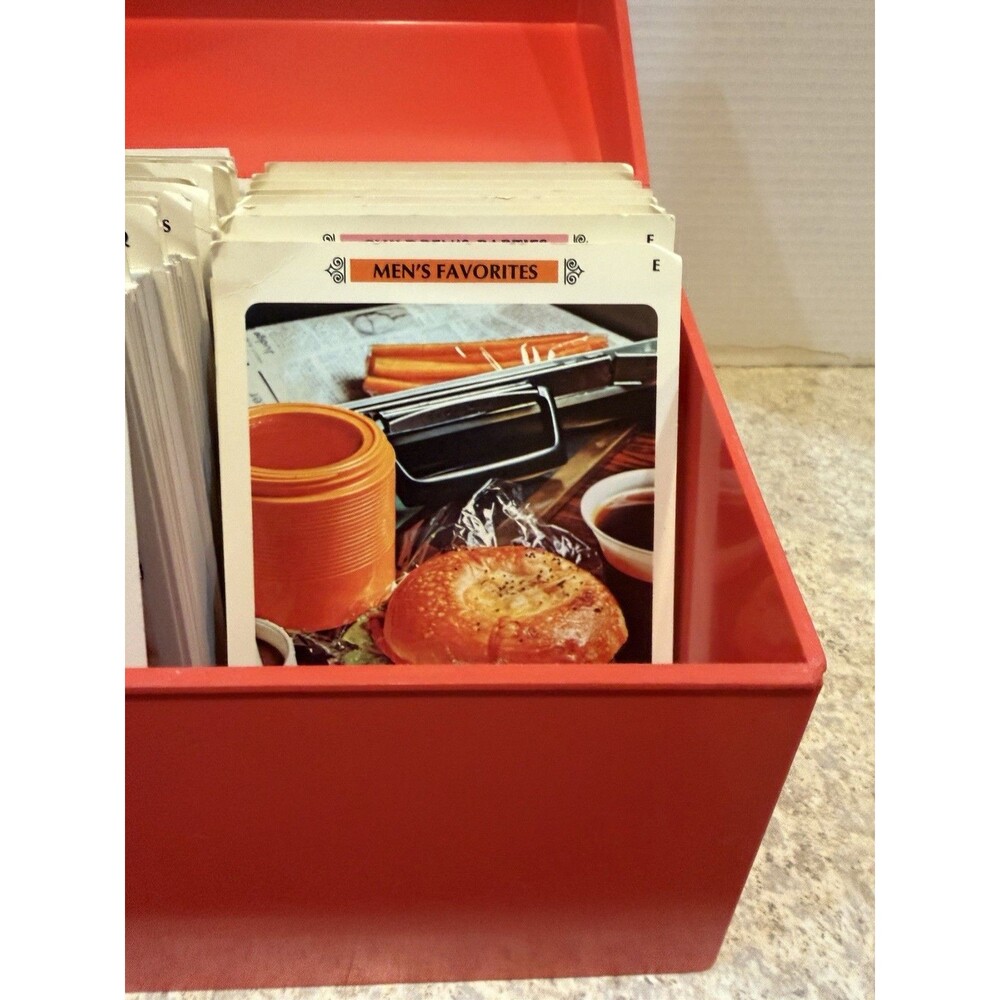 Vintage 1971 Betty Crocker Recipe Card Library Red Box - 18 of 24 Sections - Picture 4 of 7